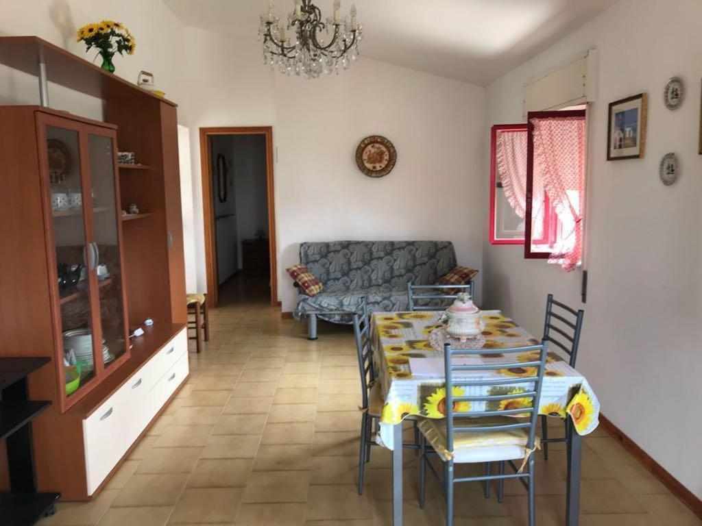 Appartamento Con Veranda Primo Piano Рейтані Екстер'єр фото